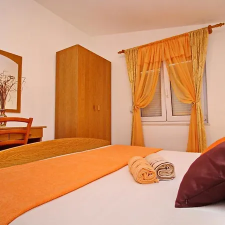 Senija - Comfort Two Bedroom With Terrace And Sea View Lavander * Blato (Korcula)